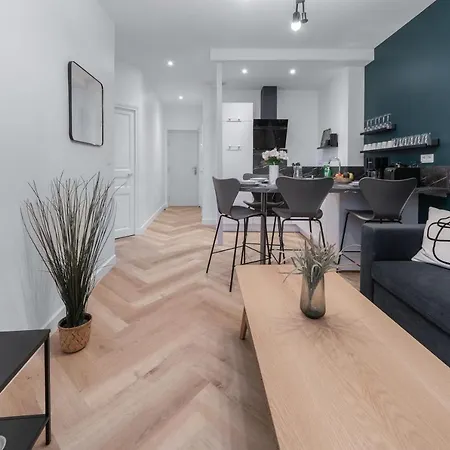 Apartment ⟬giacomelli⟭ Quartier Calme⁕wifi⁕proche Michelin⁕ *